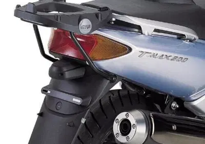 Attacco posteriore Monokey Givi completo di piastr - Annuncio 8984571