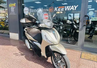 Piaggio Beverly 400 ABS-ASR (2021 - 24) - Annuncio 10002859