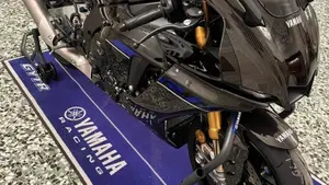 Yamaha YZF R1M (2020 - 25)  (3)