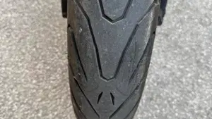 Suzuki GSR 600 (2006 - 11)  (8)