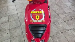 Piaggio NRG 50 Ferrari  (2)