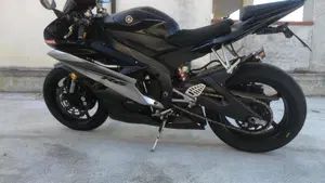 Yamaha YZF R6 (2006 - 07)  (3)