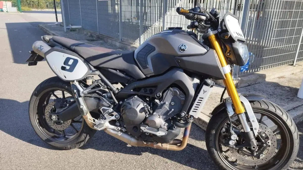 Yamaha MT-09 Sport Tracker (2014 - 16) 