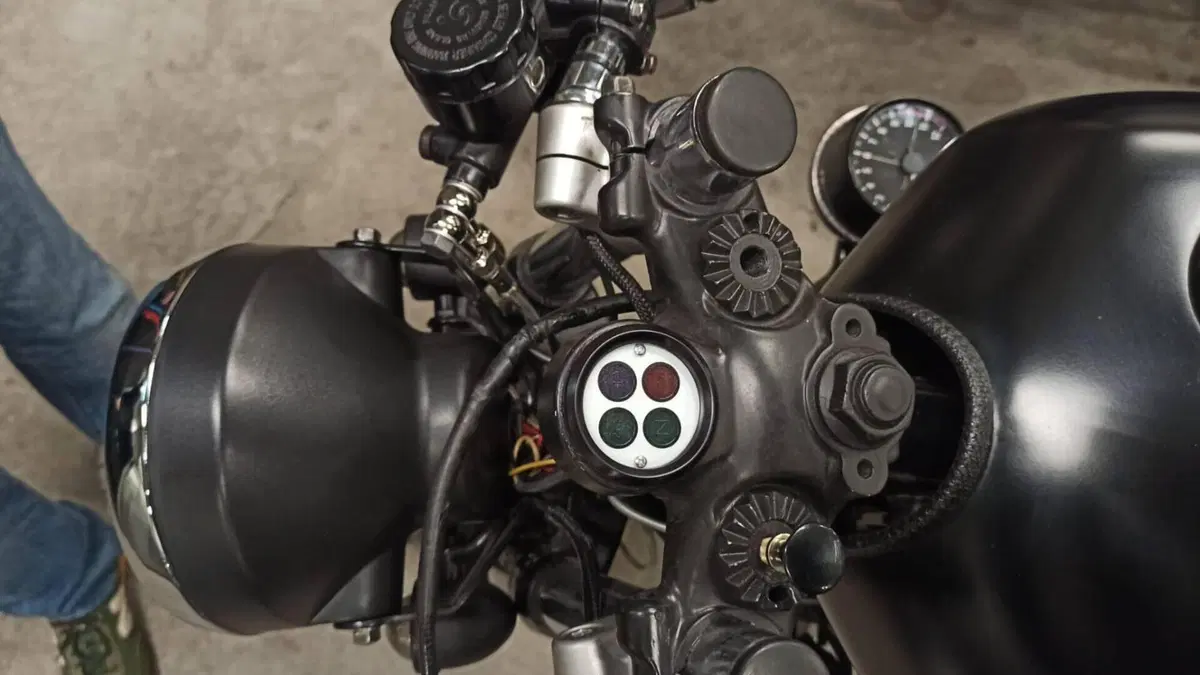 Yamaha   (4)