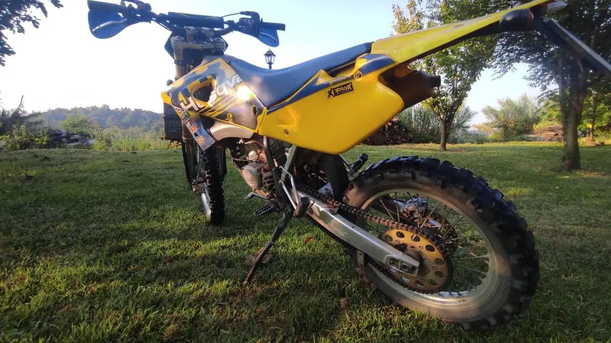 Husqvarna WR 125 (2002 - 04)  (4)