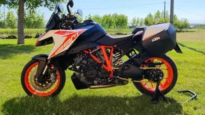 KTM 1290 Super Duke GT (2019 - 20)  (2)