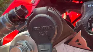Honda VFR 800 (2002 - 05)  (10)