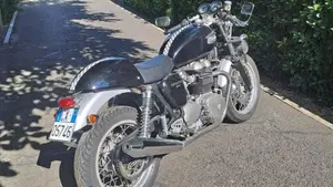Triumph Thruxton 900 (2004 - 15)  (5)