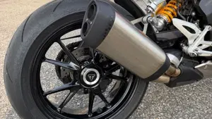 Triumph Speed Triple 1200 RS (2021 - 24)  (4)