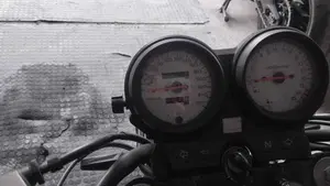 Honda Hornet 600 (2000 - 02)  (3)