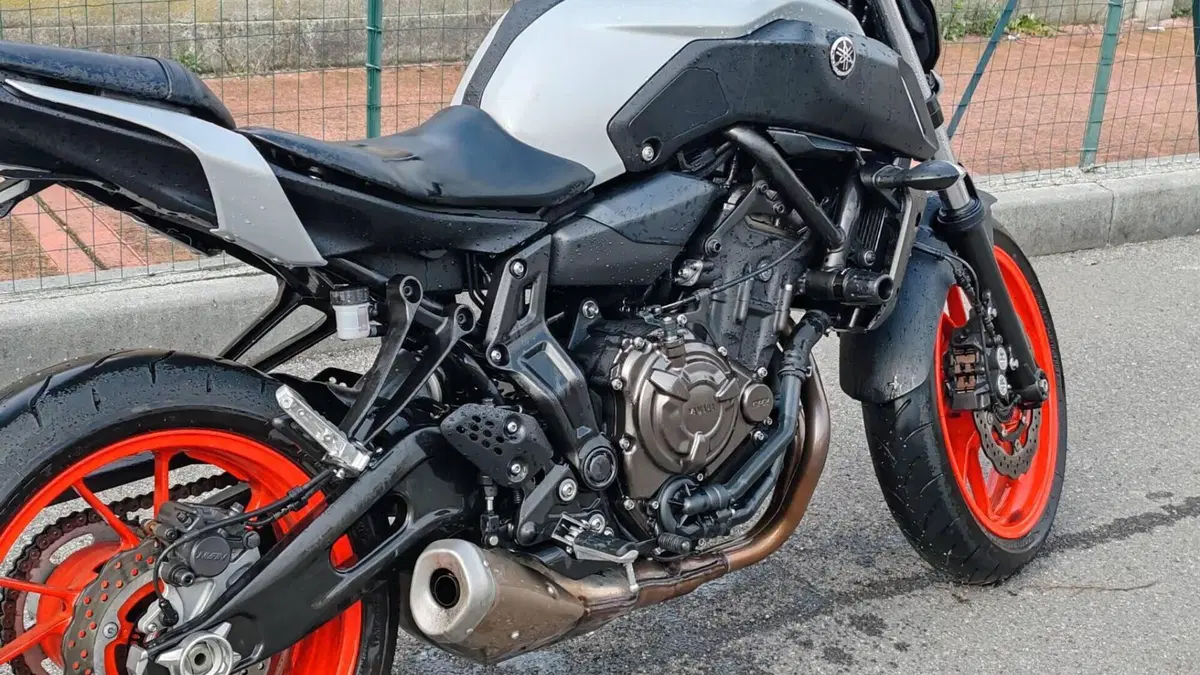 Yamaha MT-07 (2018 - 20)  (8)