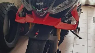 Aprilia Tuono V4 (2025 - 26) usata