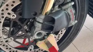 Aprilia Tuono V4 (2025 - 26)  (3)
