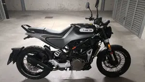 Husqvarna Svartpilen 401 (2020) 