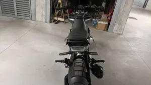 Husqvarna Svartpilen 401 (2020)  (5)