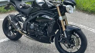 Triumph Speed Triple 1050 ABS (2011 - 15) usata