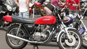 Suzuki  