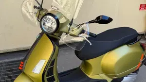 Vespa GTS 300 Super Sport (2023 - 24) 