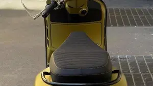 Vespa GTS 300 Super Sport (2023 - 24)  (4)
