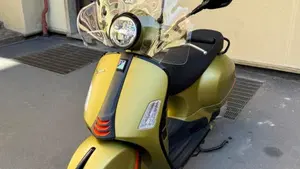Vespa GTS 300 Super Sport (2023 - 24)  (5)