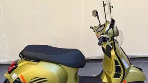 Vespa GTS 300 Super Sport (2023 - 24)  (6)