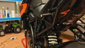 KTM 1290 Super Duke R (2019) 