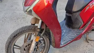 Honda SH 150i (2017 - 19)  (2)
