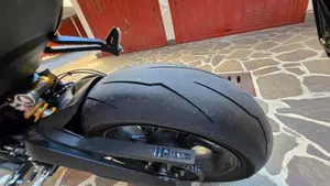 Triumph Street Triple 765 RS (2023 - 26)  (6)