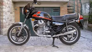 Honda   (2)