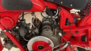 Moto Guzzi   (3)