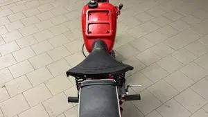 Moto Guzzi   (8)