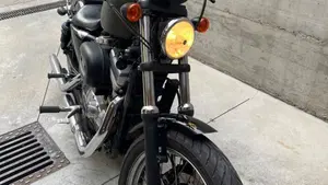 Harley-Davidson 883 (2006 - 07) - XL  (9)