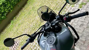 Royal Enfield Himalayan 450 (2024 - 26)  (4)