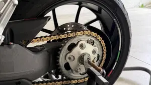 Ducati Hypermotard 1100 EVO (2010 - 12)  (3)