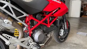 Ducati Hypermotard 1100 EVO (2010 - 12)  (6)