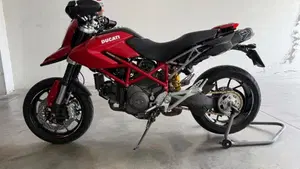 Ducati Hypermotard 1100 EVO (2010 - 12)  (8)