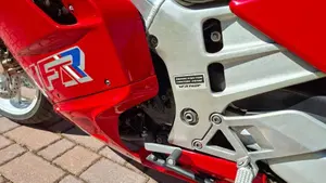 Honda   (4)