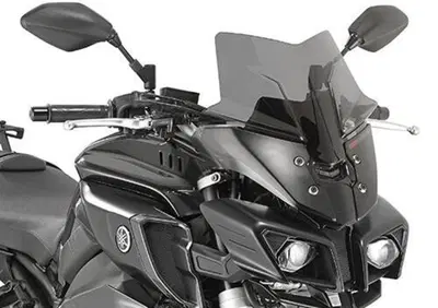 Cupolino sportivo basso fumè Givi D2129B per YAMAH - Annuncio 8950210
