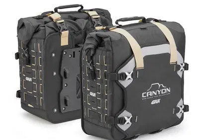 Borse laterali Givi GRT709B Canyon nero waterproof - Annuncio 9583085
