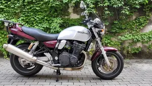 Suzuki GSX 750 (1998 - 03) 