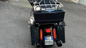 Harley-Davidson 1800 Road Glide Custom (2013) - FLTRXSE  (3)