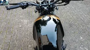 Royal Enfield Interceptor 650 (2021 - 26)  (6)