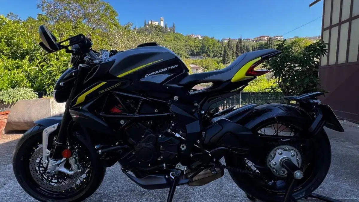 MV Agusta Dragster 800 RR (2018 - 20)  (11)