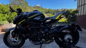 MV Agusta Dragster 800 RR (2018 - 20)  (11)