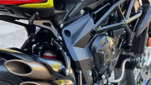 MV Agusta Dragster 800 RR (2018 - 20)  (13)