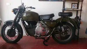 Moto Guzzi   (3)