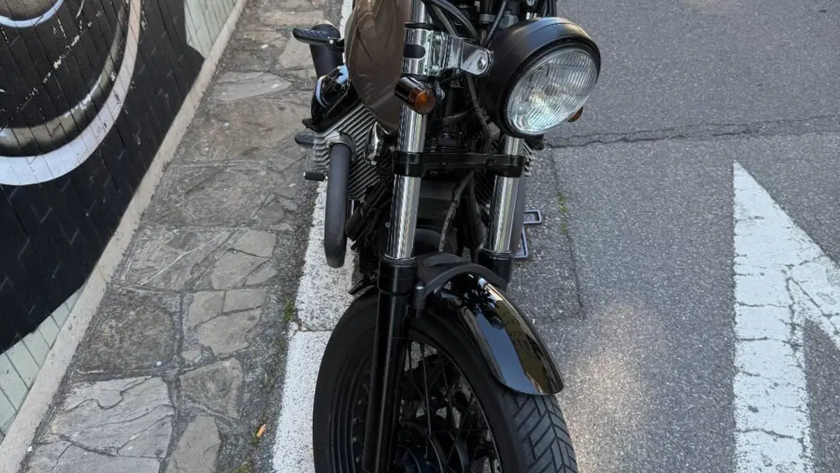 Moto Guzzi V7 Classic (2008 - 12)  (6)