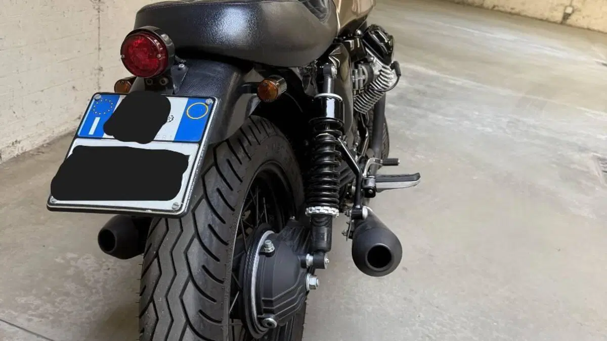 Moto Guzzi V7 Classic (2008 - 12)  (11)