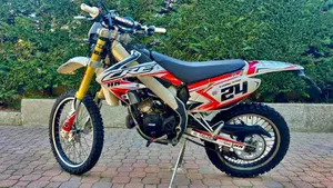 HM CRE 50 Baja RR (2010 - 2013)  (4)