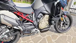 Ducati Multistrada V4 S Grand Tour (2024)  (7)